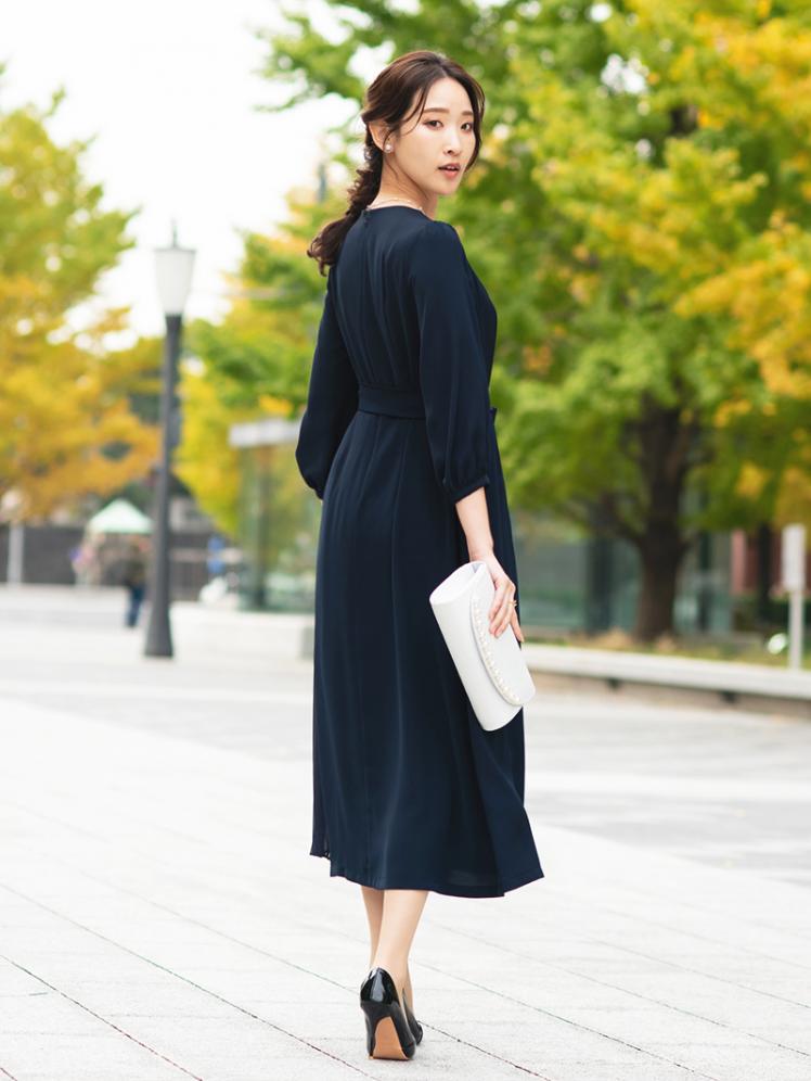 リボン付シフォンプリーツワンピース(ネイビー)CR1-390NA-M | OTONA DRESS